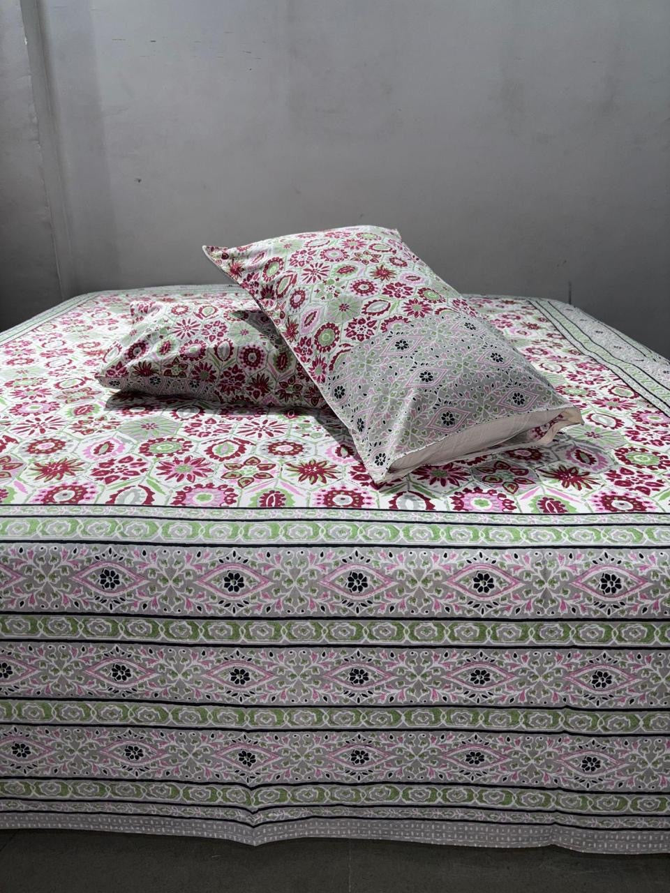Premium Pure Cotton Super King Size Bedsheet 108×108 with 2 Pillow Covers | Colour Fast South Cotton Bedsheet | House Of The Handblock