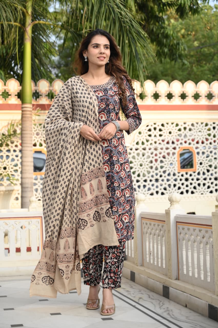Exclusive Jaipuri Printed Cotton Kurti Set with Printed Plazo & Dupatta | Pure 60×60 Cotton- House Of The Handblock