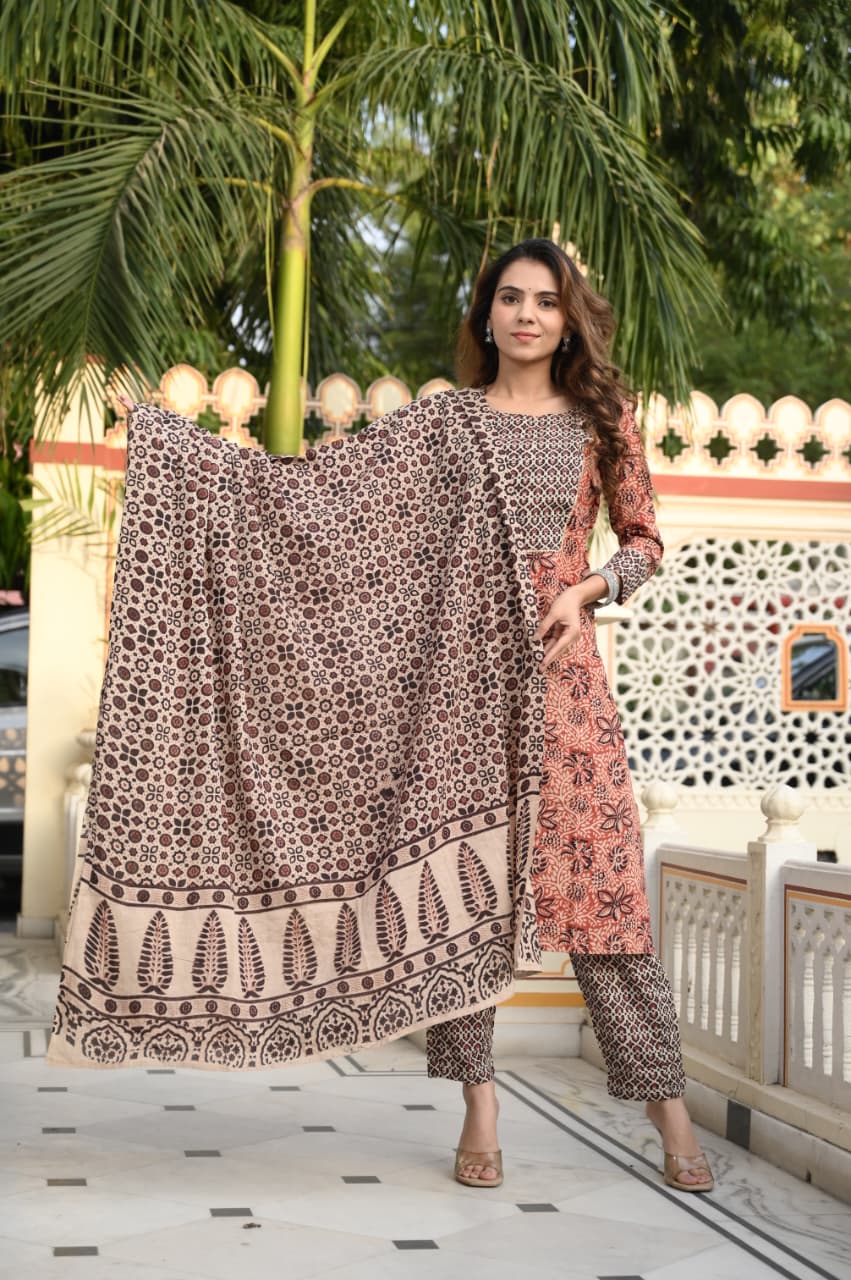Exclusive Jaipuri Printed Cotton Kurti Set with Printed Plazo & Dupatta | Pure 60×60 Cotton- House Of The Handblock