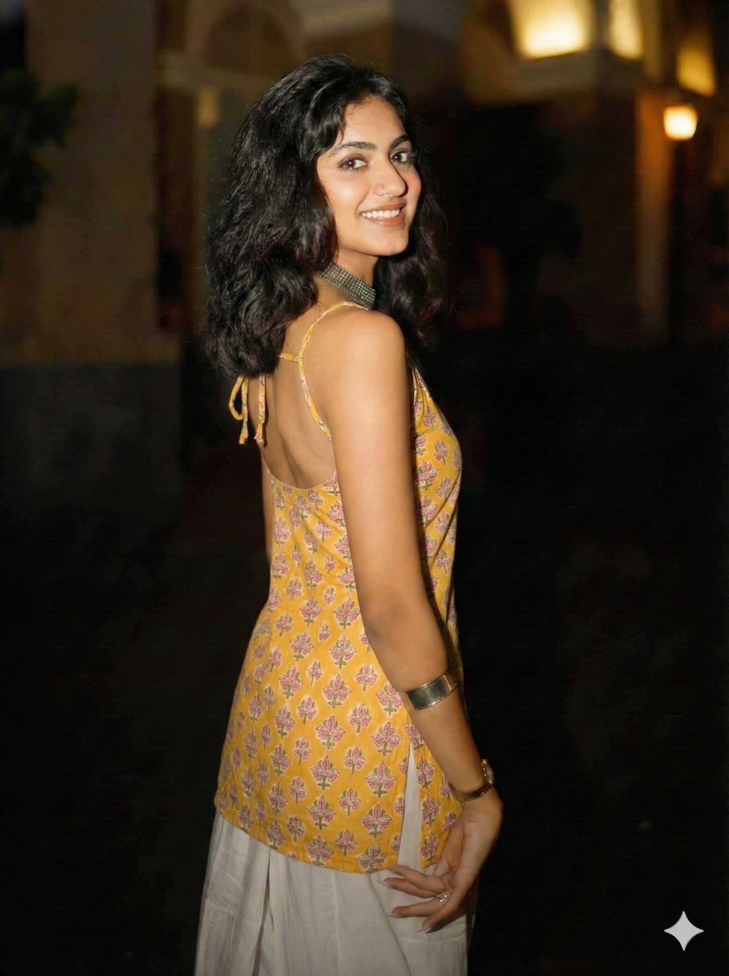 Trendy Corset Sleeveless Short Cotton Top with Back Ties | House of the Handblock