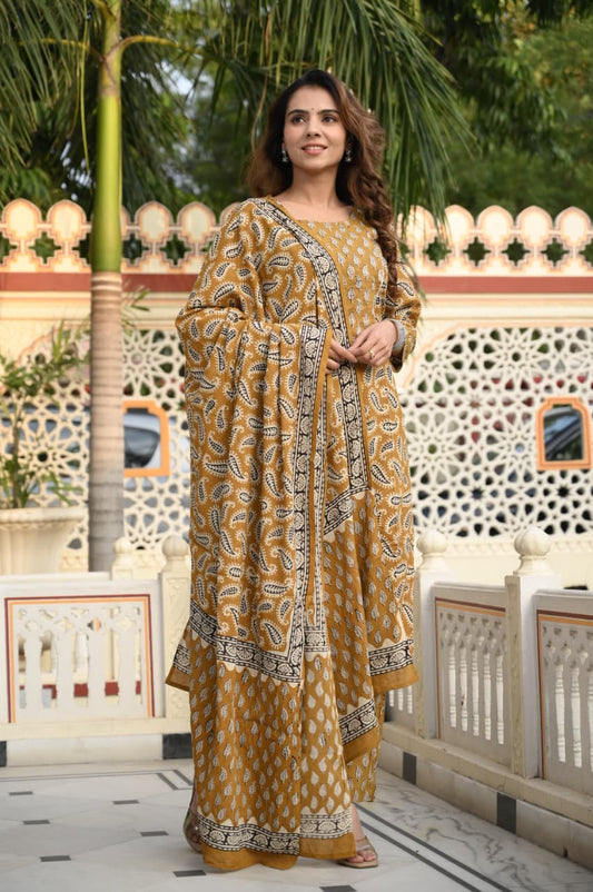 Exclusive Jaipuri Printed Cotton Kurti Set with Printed Plazo & Dupatta | Pure 60×60 Cotton- House Of The Handblock