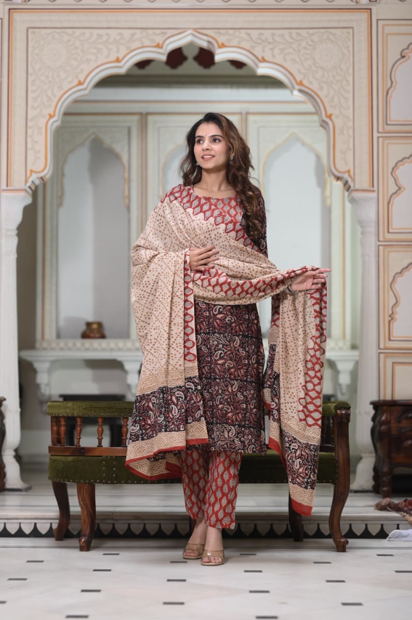 Exclusive Jaipuri Printed Cotton Kurti Set with Printed Plazo & Dupatta | Pure 60×60 Cotton- House Of The Handblock