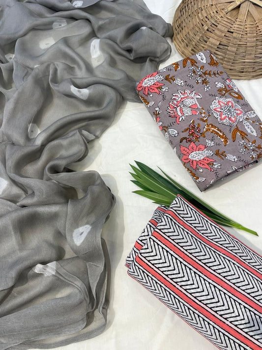 Cotton Suit Set with Pure Chiffon Dupatta and Cotton Bottom | 60×60 Cambric Cotton | House of the Handblock Jaipur