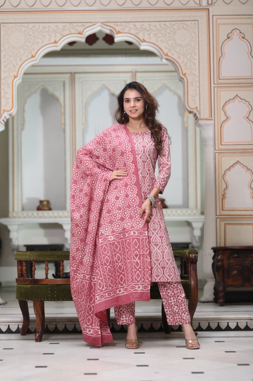 Exclusive Jaipuri Printed Cotton Kurti Set with Printed Plazo & Dupatta | Pure 60×60 Cotton- House Of The Handblock