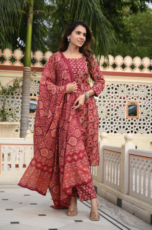 Exclusive Jaipuri Printed Cotton Kurti Set with Printed Plazo & Dupatta | Pure 60×60 Cotton- House Of The Handblock