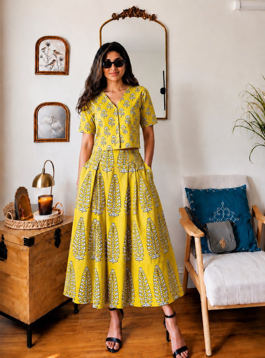 Natural Handblock Printed Cotton V-Neck Short Sleeve Crop Top & Elastic Pocket Skirt Co-Ord Set | XS to 8XL | House Of The Handblock