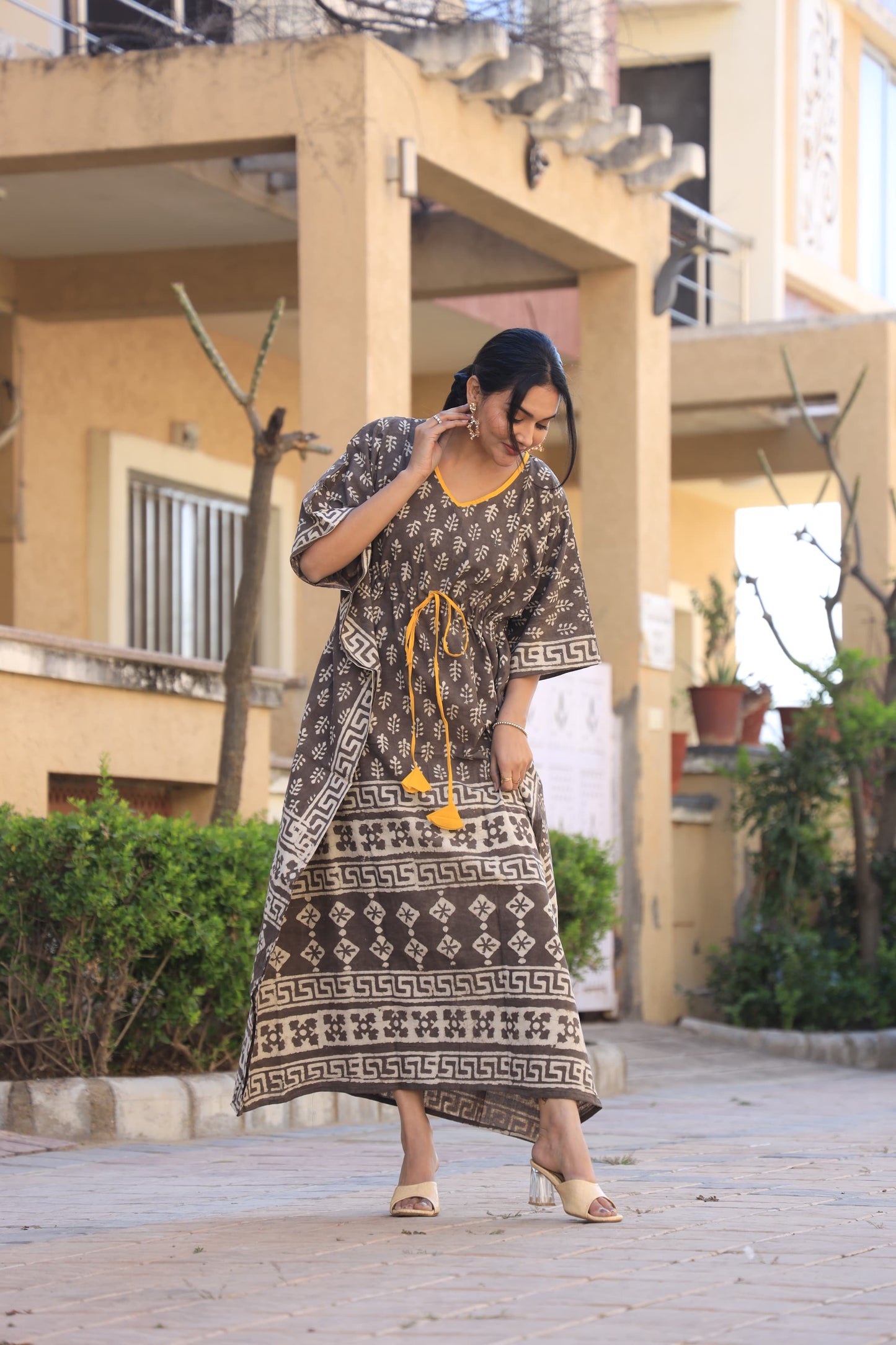 Relaxed Cotton Kaftan – Authentic Handblock Print & Natural Colors