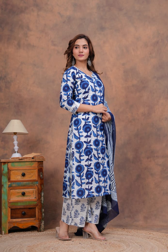 Exclusive Jaipuri Printed Cotton Kurti Set with Printed Plazo & Dupatta | Pure 60×60 Cotton- House Of The Handblock