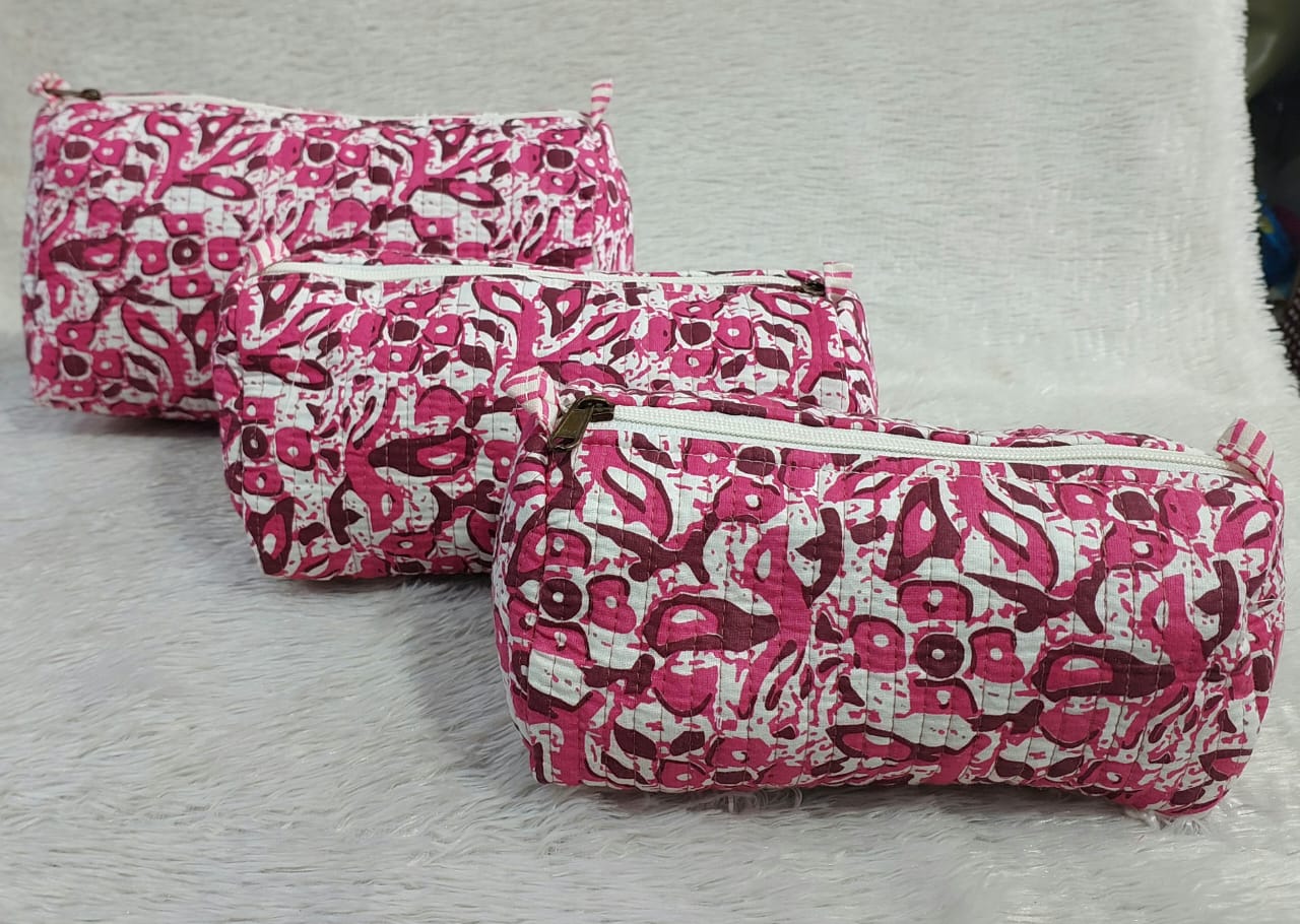 The Cotton Quilted Travel Pouches | Set of 3 | Multipurpose Makeup, Toiletry & Travel Kits – House of the Handblock