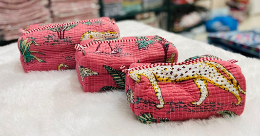 The Cotton Quilted Travel Pouches | Set of 3 | Multipurpose Makeup, Toiletry & Travel Kits – House of the Handblock