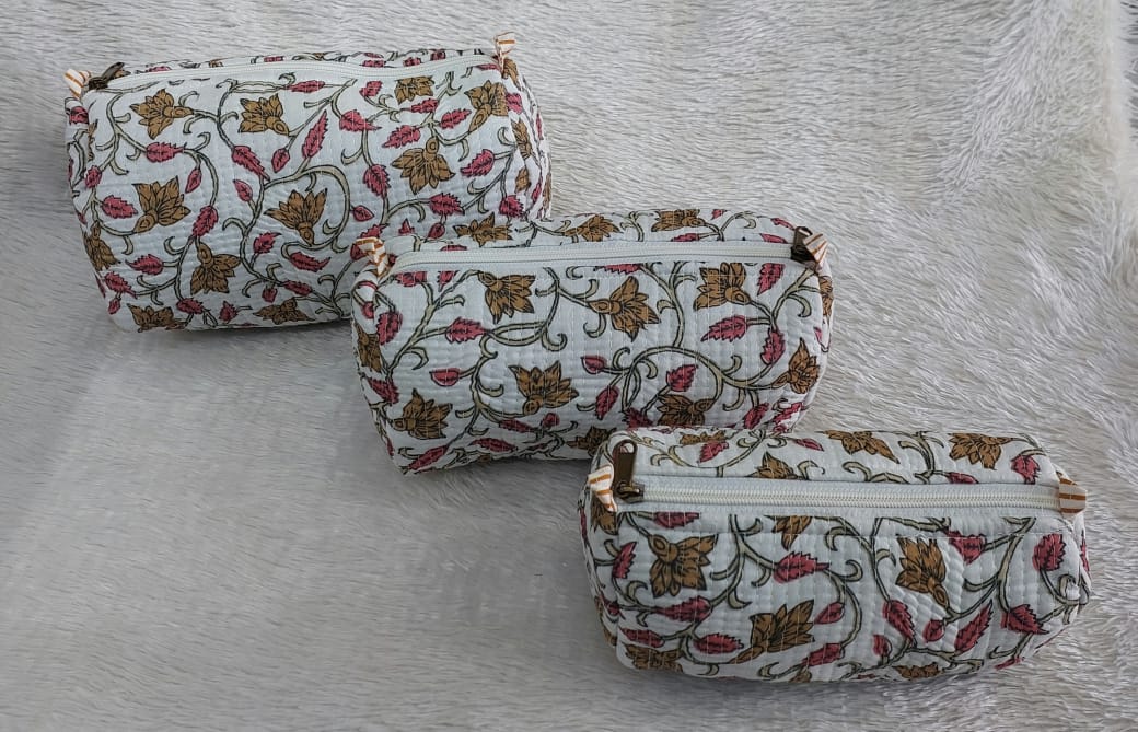 The Cotton Quilted Travel Pouches | Set of 3 | Multipurpose Makeup, Toiletry & Travel Kits – House of the Handblock